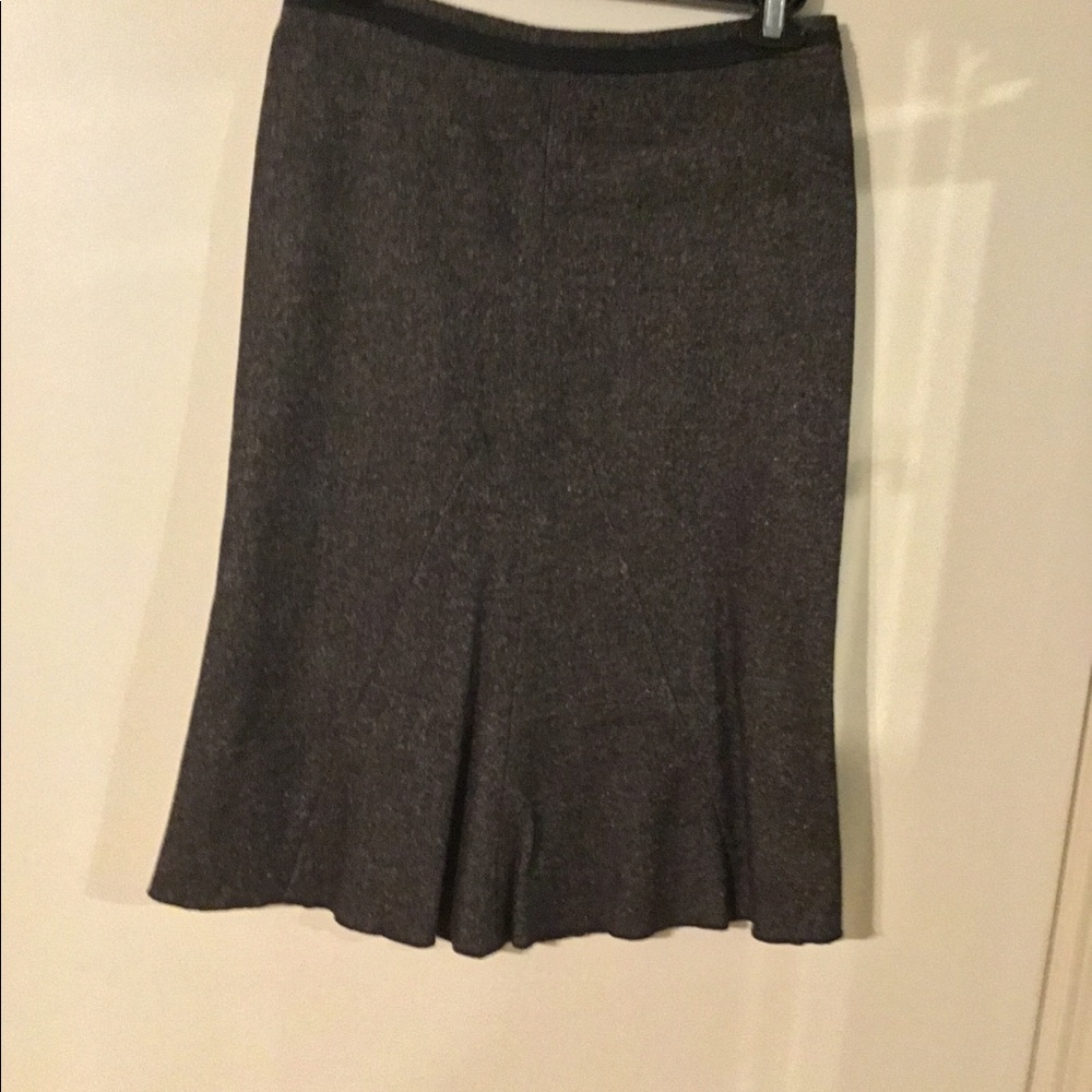 Pencil skirt with flare at the bottom